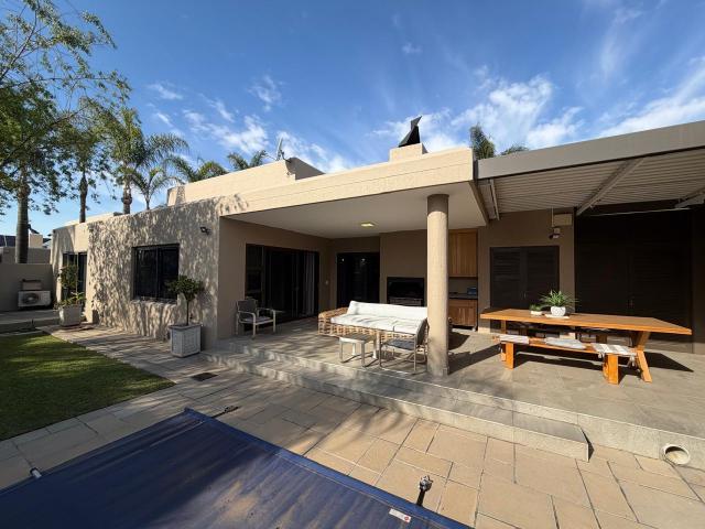 House for rent in Waterkloof, Gauteng