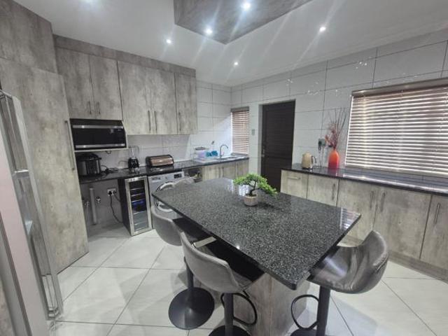 House for sale in Tlhabane, North West