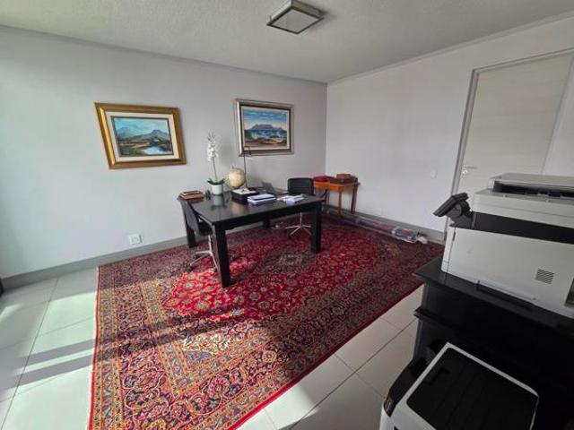 House for rent in Waterkloof, Gauteng