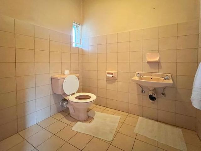 House for rent in Waterkloof, Gauteng