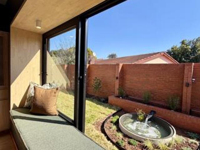 House for rent in Waterkloof, Gauteng