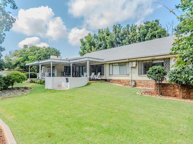 House for rent in Waterkloof, Gauteng