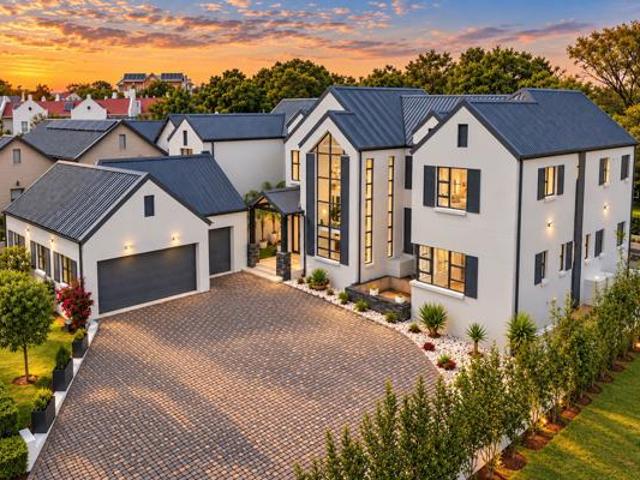House for rent in Waterkloof, Gauteng
