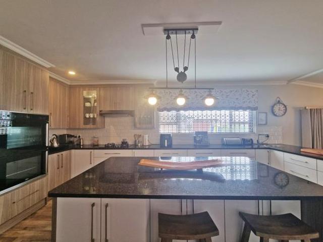 House for sale in Cape St Francis, Eastern Cape