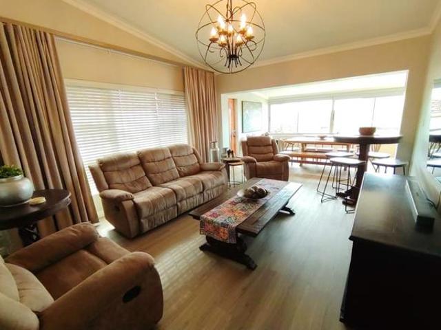 House for sale in Cape St Francis, Eastern Cape
