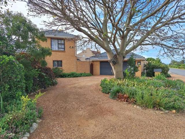 House for sale in Cape St Francis, Eastern Cape