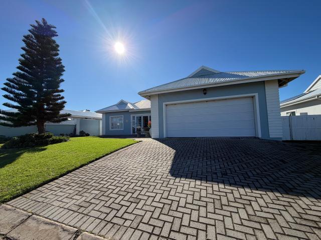 House for sale in Cape St Francis, Eastern Cape