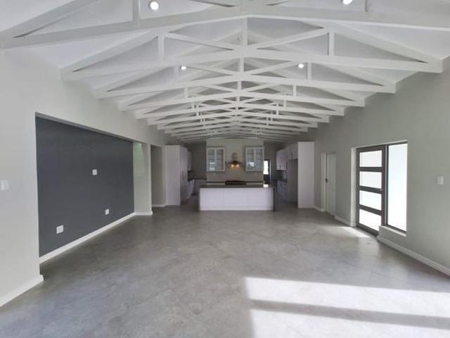 House for sale in Cape St Francis, Eastern Cape