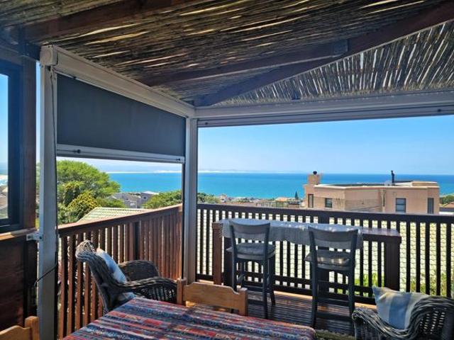 House for sale in Cape St Francis, Eastern Cape