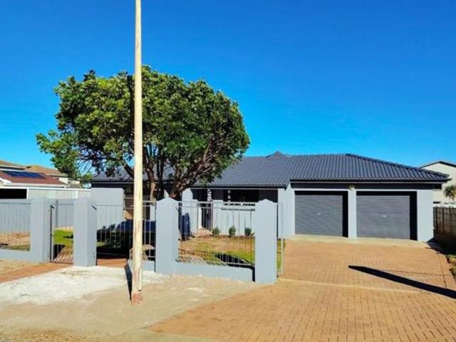 House for sale in Cape St Francis, Eastern Cape