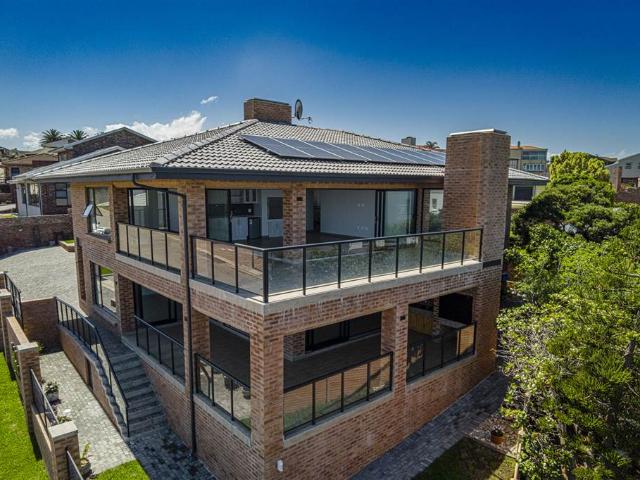 House for sale in Cape St Francis, Eastern Cape
