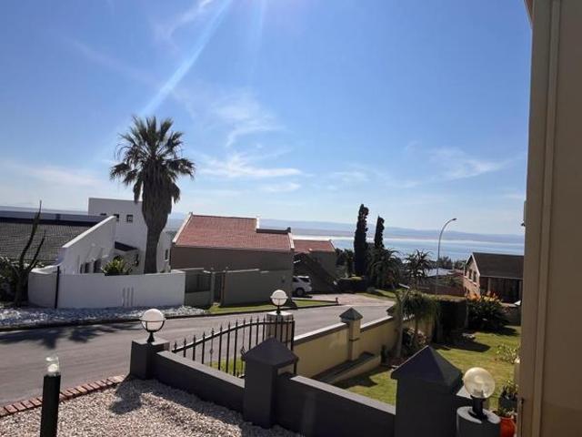 House for sale in Cape St Francis, Eastern Cape