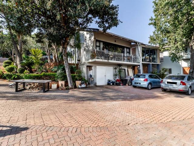 House for sale in Waterkloof, Gauteng