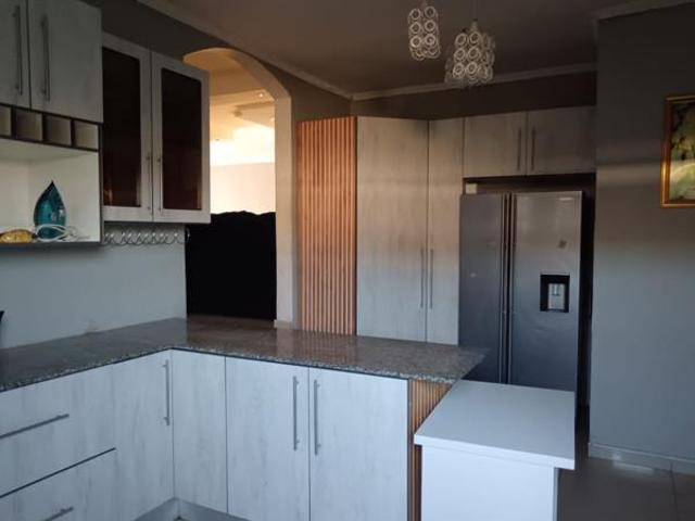 House for sale in Seaview, Kwazulu-natal