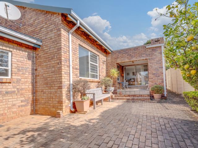 House for sale in Nooitgedacht, Gauteng