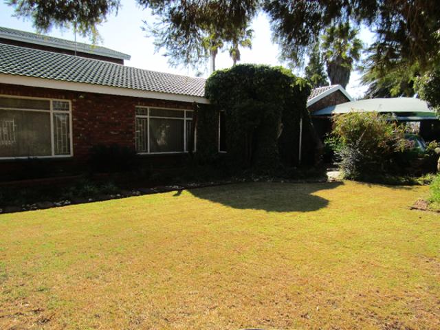 House for sale in West Rand Garden estates, Westonaria Local Municipality