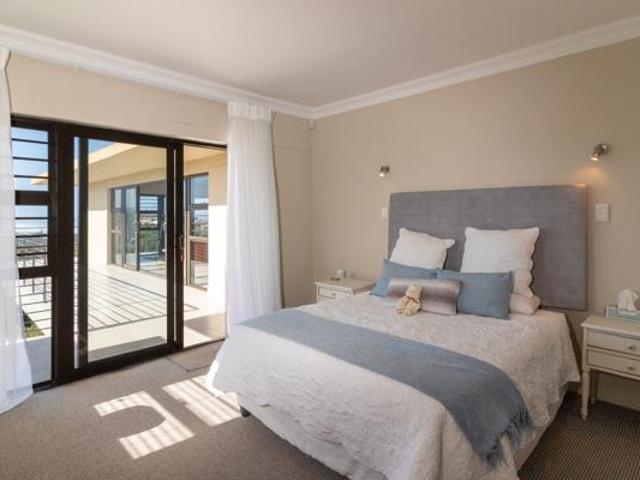 House for rent in Bushmans River Mouth, Eastern Cape