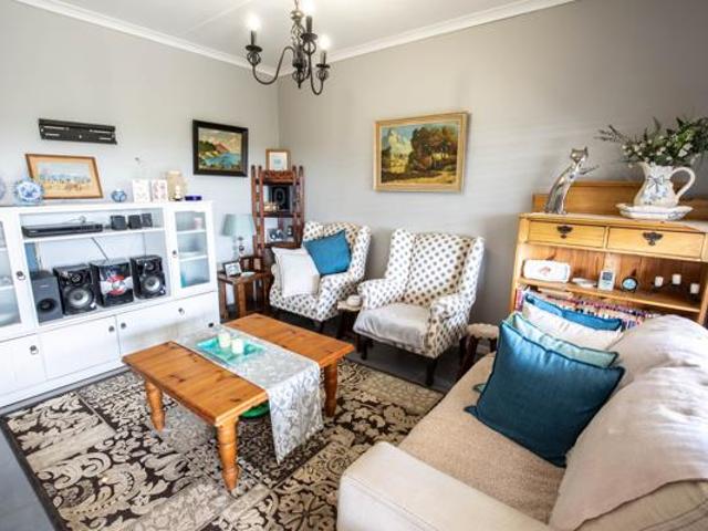 House for sale in Groot Brak Rivier, Western Cape