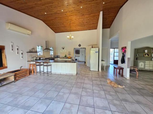 House for sale in Groot Brak Rivier, Western Cape