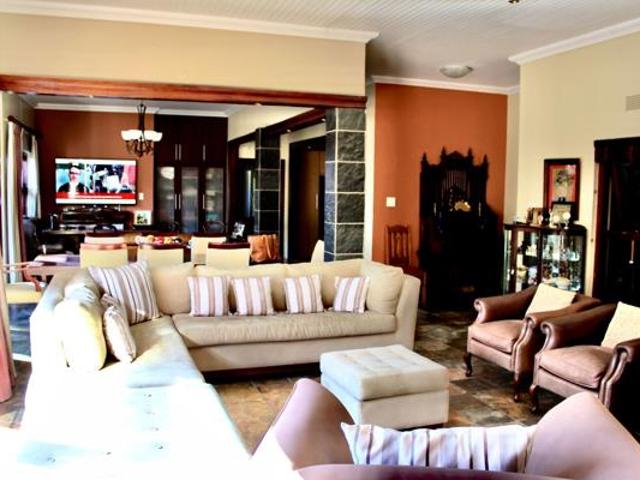 House for sale in Groot Brak Rivier, Western Cape
