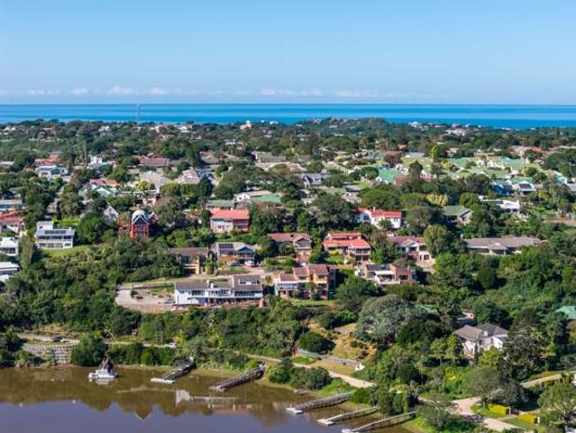 House for sale in Bushmans River Mouth, Eastern Cape