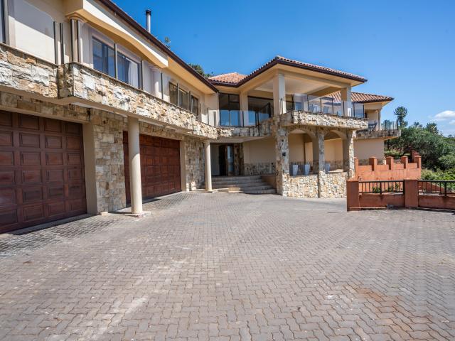 House for sale in Bushmans River Mouth, Eastern Cape