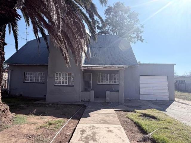 House for sale in Queenstown, Eastern Cape