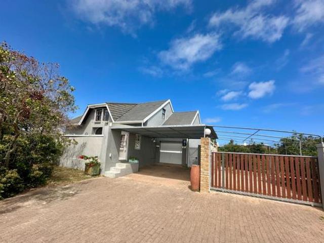 House for sale in Western Cape