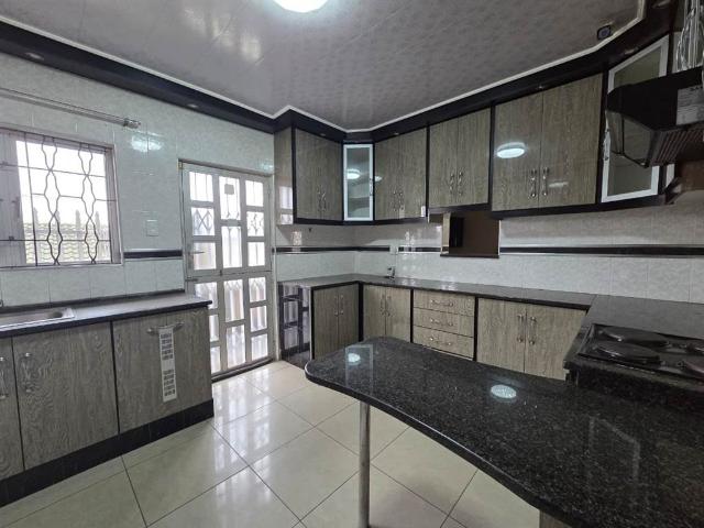 House for sale in Seaview, Kwazulu-natal