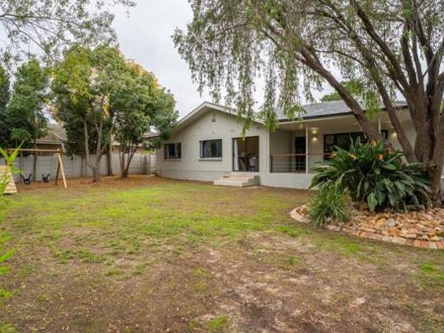 House for sale in Cape Town, Western Cape