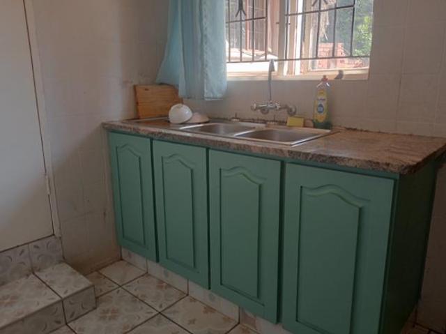 House for rent in Seaview, Kwazulu-natal