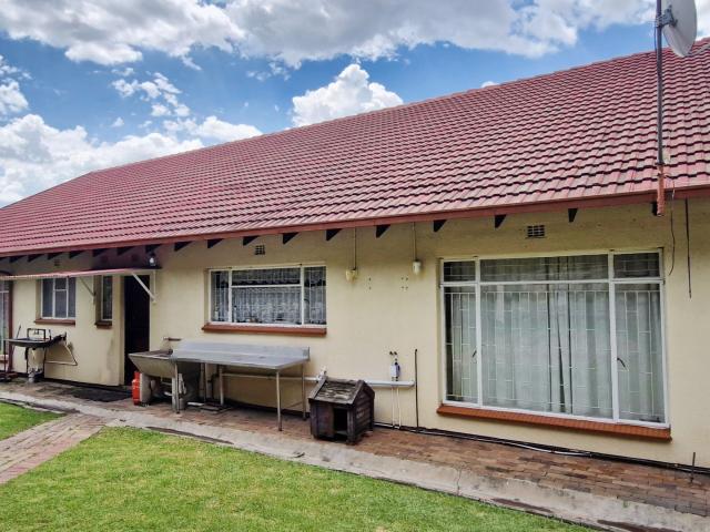 House for sale in Vosloorus, Gauteng