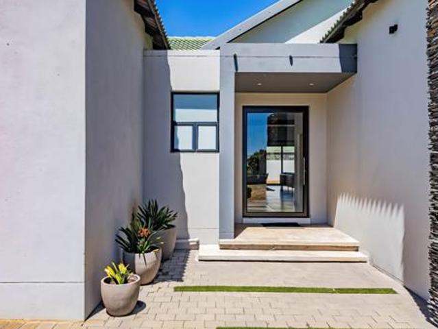 House for sale in Rustenburg Local Municipality, Bojanala Platinum District Municipality