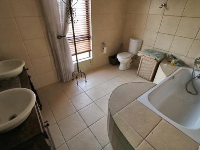 House for sale in Tlhabane, North West