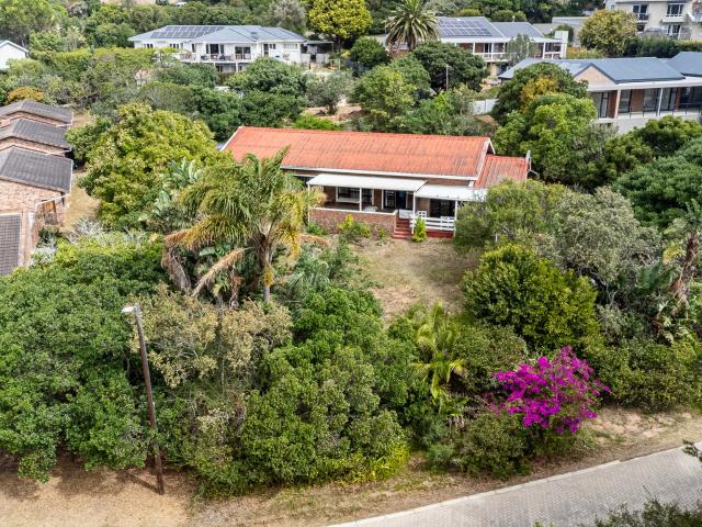 House for sale in Groot Brak Rivier, Western Cape