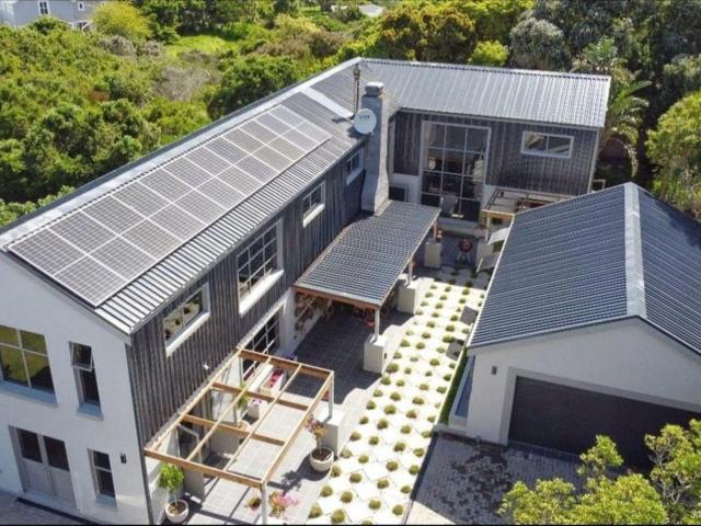 House for sale in Groot Brak Rivier, Western Cape