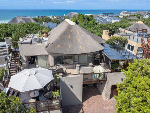 House for sale in Groot Brak Rivier, Western Cape