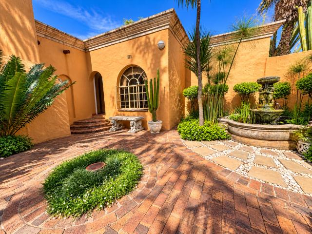 House for sale in Klerksdorp, Matlosana Local Municipality