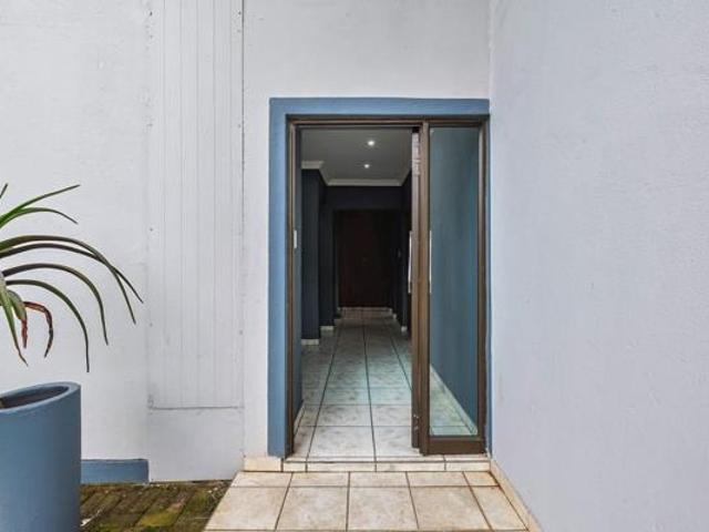House for rent in Waterkloof, Gauteng