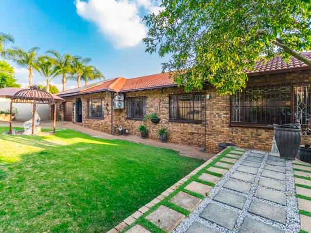 House for sale in West Rand Garden estates, Westonaria Local Municipality