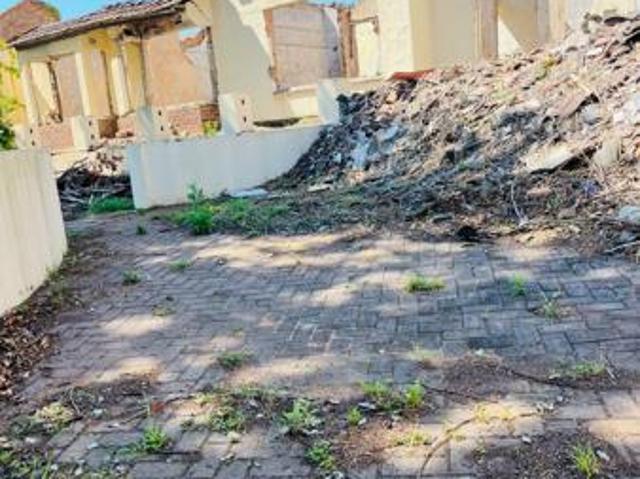 House for sale in West Rand Garden estates, Westonaria Local Municipality