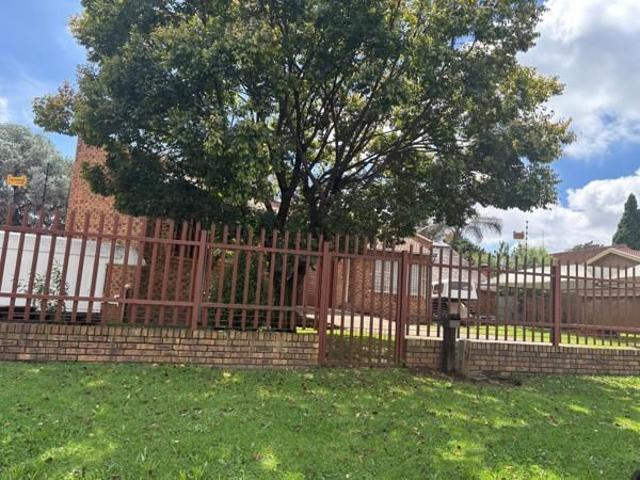 House for rent in Vosloorus, Gauteng