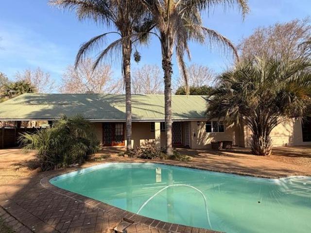 House for sale in Drakensberg, Kwazulu-natal
