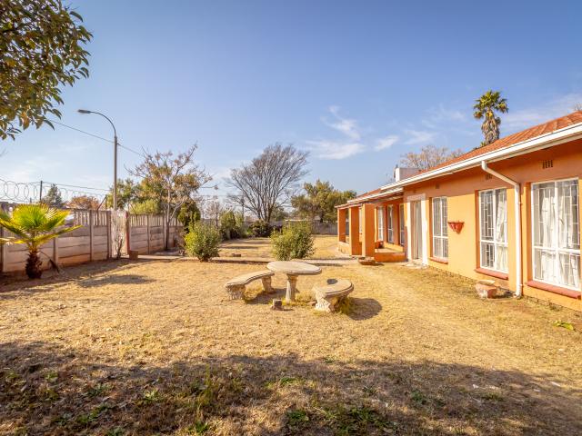House for sale in Roodepoort