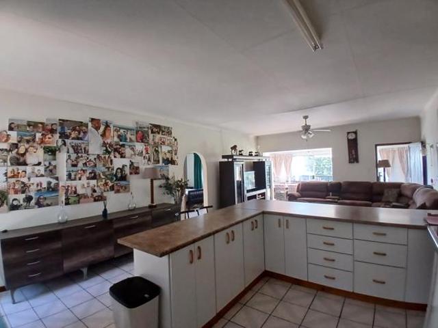 House for sale in Ugu District Municipality, Kwazulu-natal