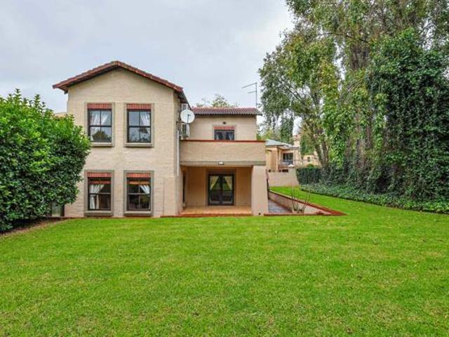 House for rent in Waterkloof, Gauteng