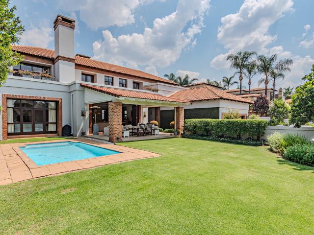 House for sale in Waterkloof, Gauteng