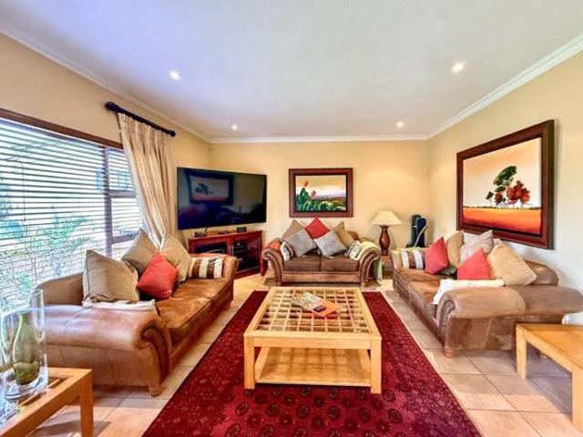 House for rent in Waterkloof, Gauteng