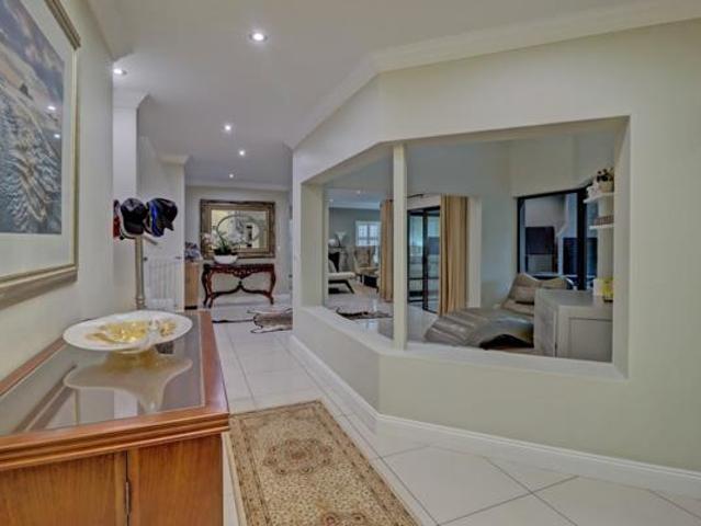 House for rent in Waterkloof, Gauteng
