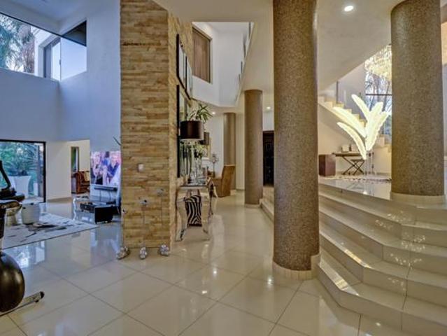 House for rent in Waterkloof, Gauteng